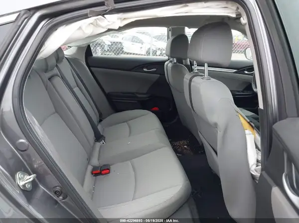 19XFC1F37KE014769 2019 HONDA CIVIC - Image 8