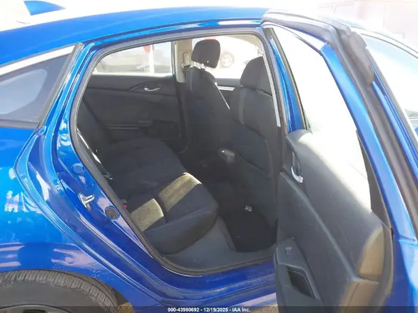 19XFC1F37KE217175 2019 HONDA CIVIC - Image 8