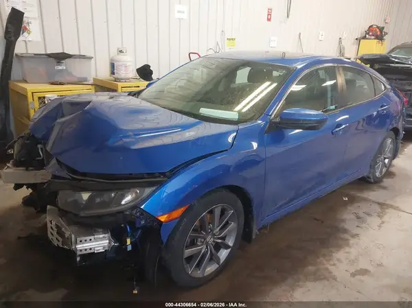 19XFC1F37LE005555 2020 HONDA CIVIC - Image 2