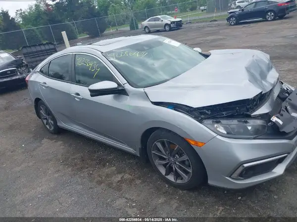 19XFC1F37LE010982 2020 HONDA CIVIC - Image 1
