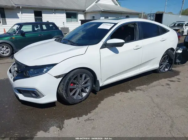 19XFC1F37LE211846 2020 HONDA CIVIC - Image 2