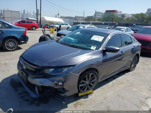 19XFC1F37LE211930 2020 HONDA CIVIC - Image 2