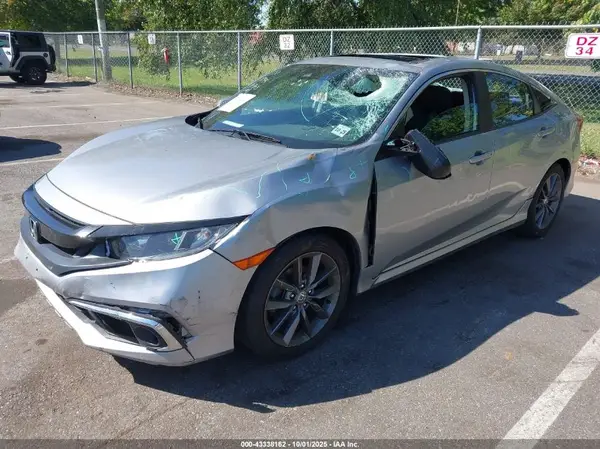 19XFC1F37LE216951 2020 HONDA CIVIC - Image 2