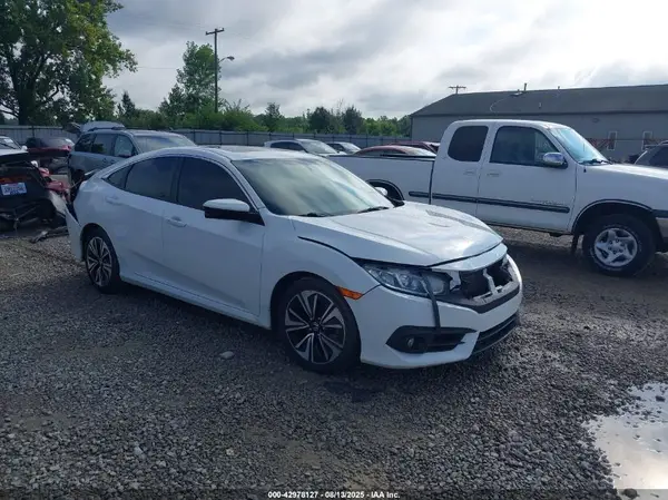 19XFC1F38GE000127 2016 HONDA CIVIC - Image 1