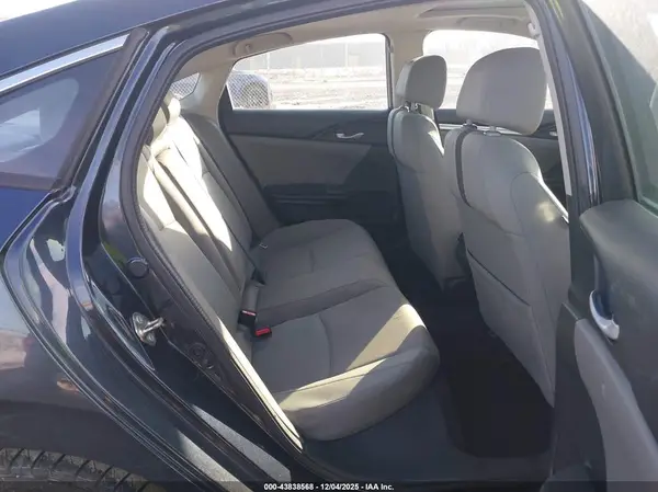 19XFC1F38GE008406 2016 HONDA CIVIC - Image 8