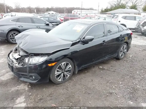 19XFC1F38GE010477 2016 HONDA CIVIC - Image 2