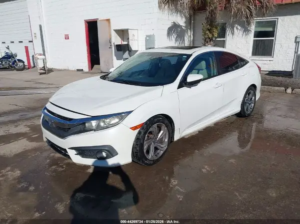 19XFC1F38GE017655 2016 HONDA CIVIC - Image 2