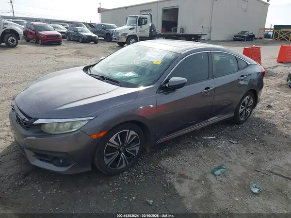 19XFC1F38GE020863 2016 HONDA CIVIC - Image 2