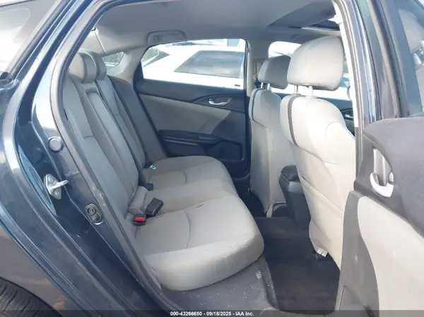 19XFC1F38GE043205 2016 HONDA CIVIC - Image 8