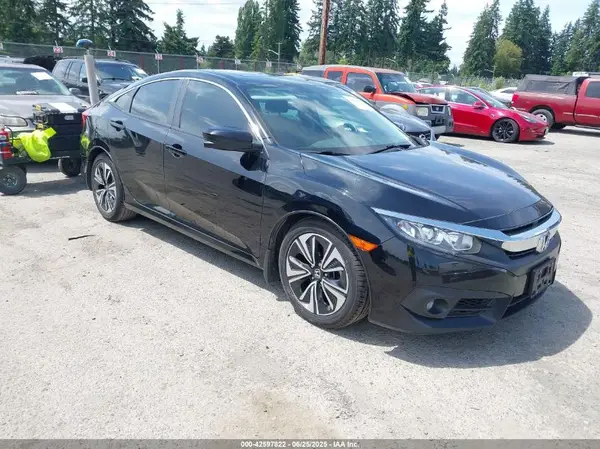19XFC1F38GE217810 2016 HONDA CIVIC - Image 1