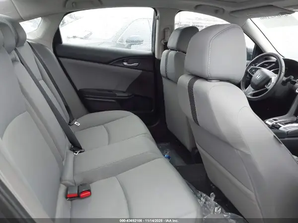 19XFC1F38GE220335 2016 HONDA CIVIC - Image 8