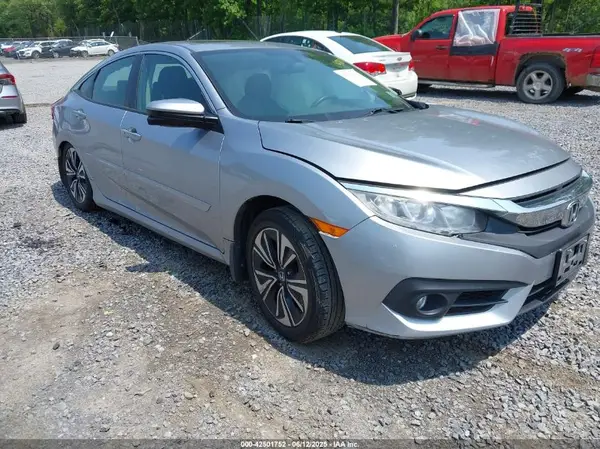 19XFC1F38GE221078 2016 HONDA CIVIC - Image 1