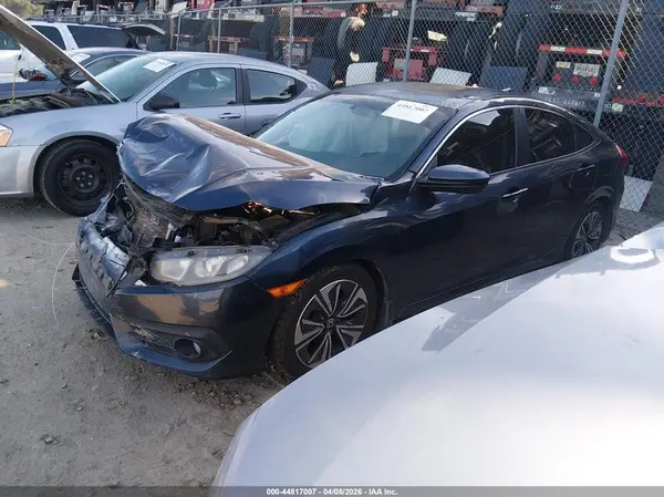 19XFC1F38HE001876 2017 HONDA CIVIC - Image 2