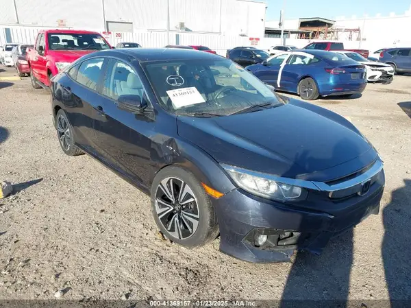19XFC1F38HE005703 2017 HONDA CIVIC - Image 1