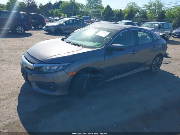 19XFC1F38HE006298 2017 HONDA CIVIC - Image 2