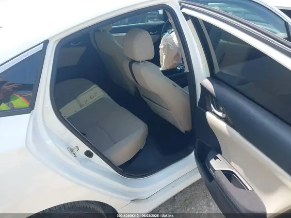 19XFC1F38HE011436 2017 HONDA CIVIC - Image 8