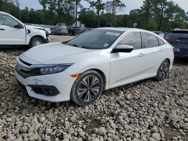 19XFC1F38HE015180 2017 HONDA CIVIC - Image 1