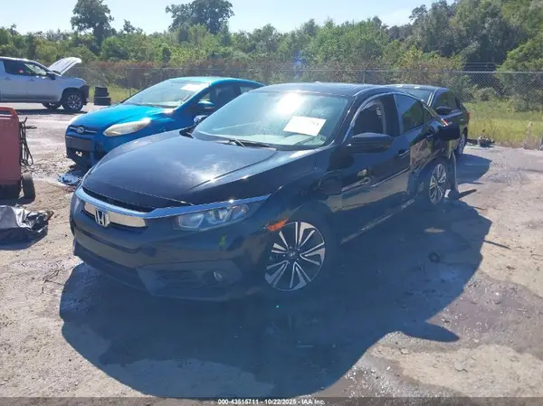 19XFC1F38HE016586 2017 HONDA CIVIC - Image 2
