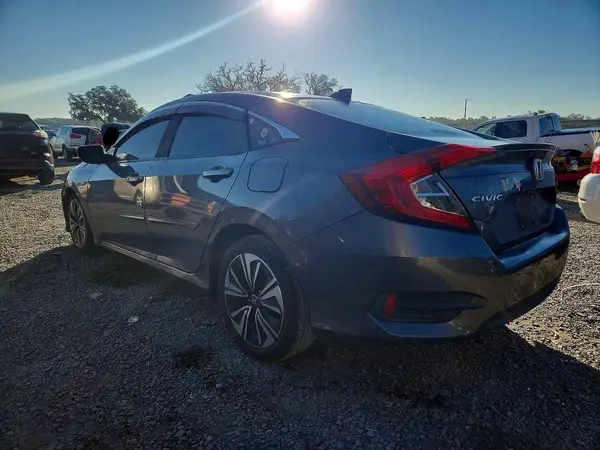 19XFC1F38HE021626 2017 HONDA CIVIC - Image 2