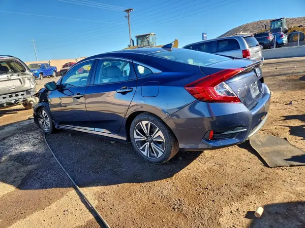 19XFC1F38HE023439 2017 HONDA CIVIC - Image 2