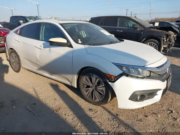 19XFC1F38HE023523 2017 HONDA CIVIC - Image 1