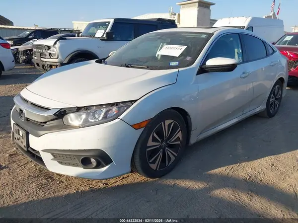 19XFC1F38HE023523 2017 HONDA CIVIC - Image 2
