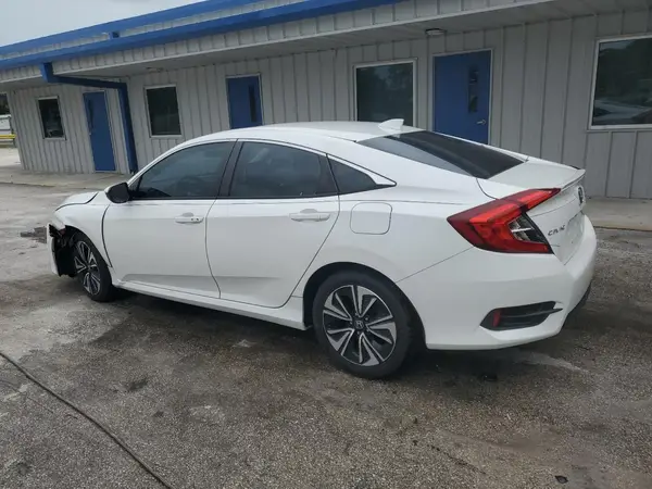 19XFC1F38HE027054 2017 HONDA CIVIC - Image 2