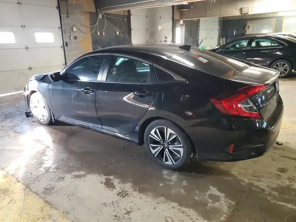 19XFC1F38HE030164 2017 HONDA CIVIC - Image 2