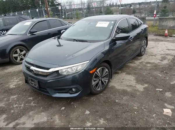 19XFC1F38HE033324 2017 HONDA CIVIC - Image 2
