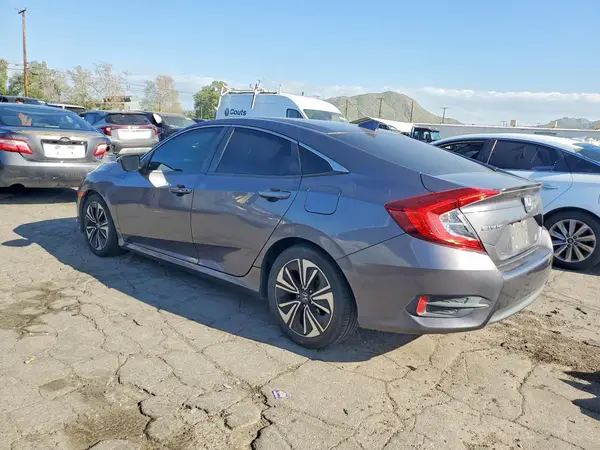19XFC1F38HE211703 2017 HONDA CIVIC - Image 2