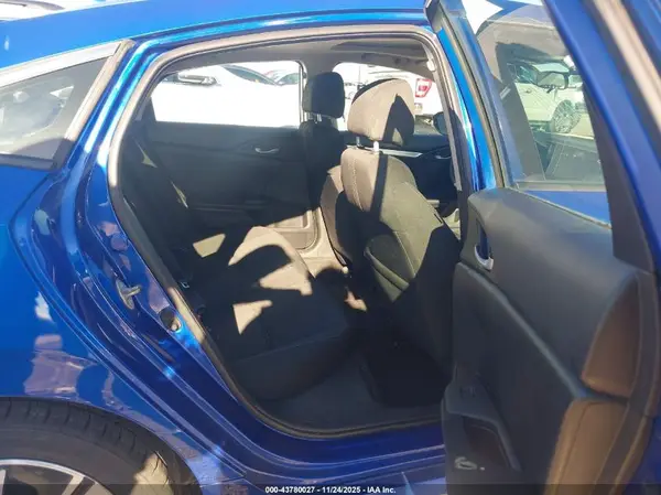 19XFC1F38HE212351 2017 HONDA CIVIC - Image 8