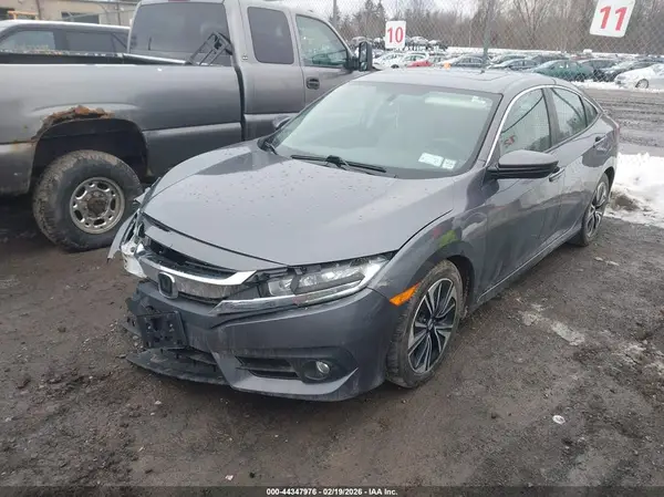 19XFC1F38HE213810 2017 HONDA CIVIC - Image 2