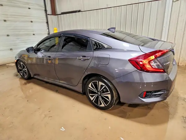 19XFC1F38HE213869 2017 HONDA CIVIC - Image 2