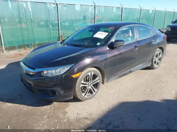 19XFC1F38JE201727 2018 HONDA CIVIC - Image 2