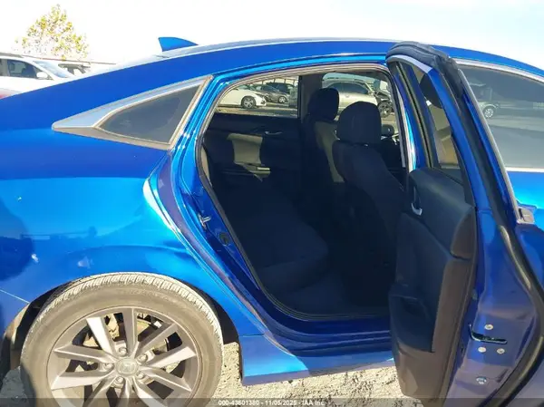 19XFC1F38KE002470 2019 HONDA CIVIC - Image 8