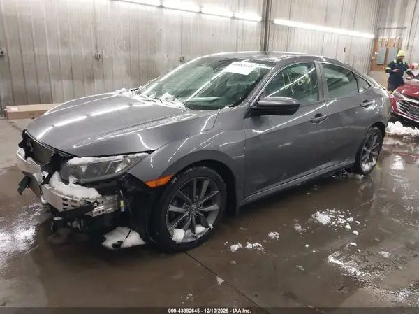 19XFC1F38KE003439 2019 HONDA CIVIC - Image 2
