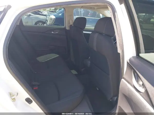 19XFC1F38KE003716 2019 HONDA CIVIC - Image 8