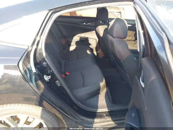 19XFC1F38KE005496 2019 HONDA CIVIC - Image 8