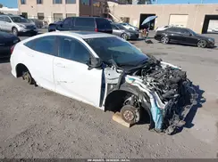 19XFC1F38KE015610 2019 HONDA CIVIC