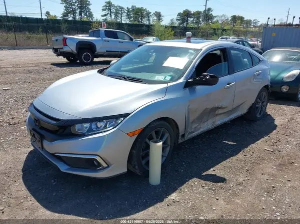 19XFC1F38KE205228 2019 HONDA CIVIC - Image 2