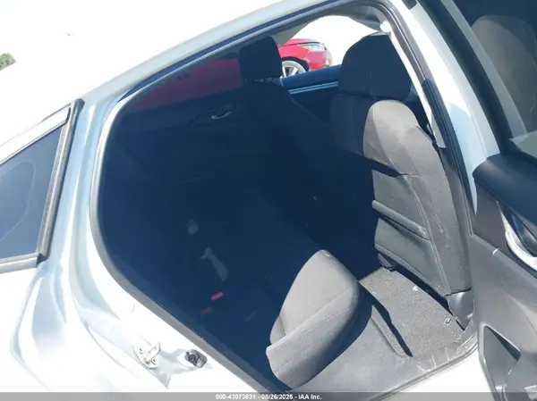 19XFC1F38KE206671 2019 HONDA CIVIC - Image 8
