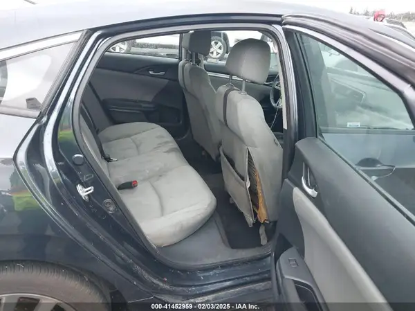 19XFC1F38KE209912 2019 HONDA CIVIC - Image 8