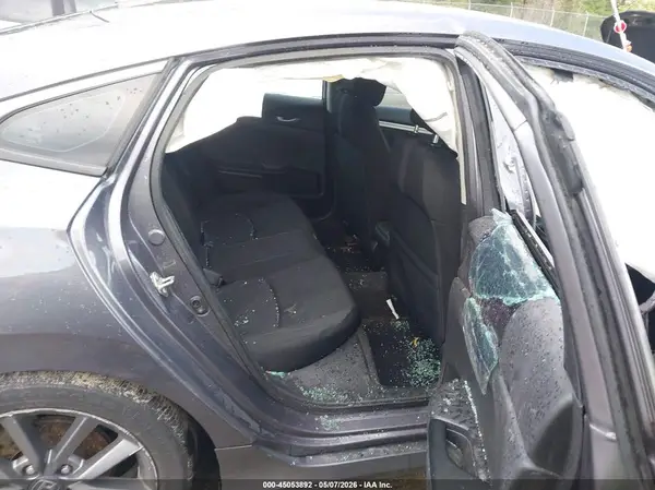 19XFC1F38KE211238 2019 HONDA CIVIC - Image 8