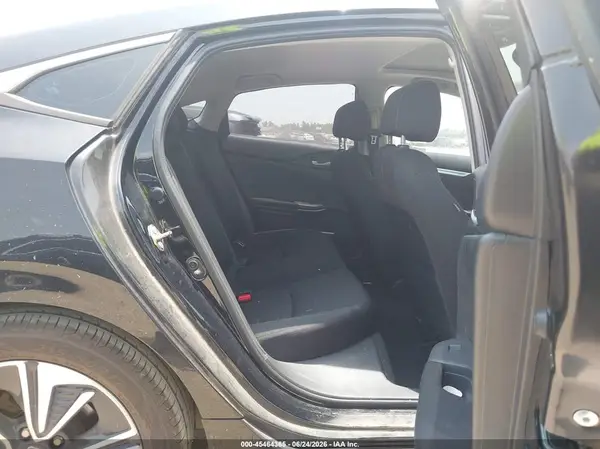 19XFC1F39GE014831 2016 HONDA CIVIC - Image 8