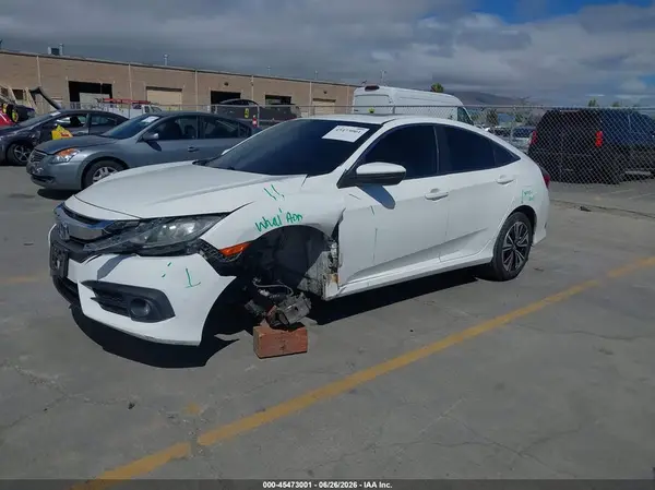 19XFC1F39GE209800 2016 HONDA CIVIC - Image 2