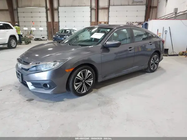 19XFC1F39GE210316 2016 HONDA CIVIC - Image 2