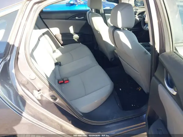 19XFC1F39HE002051 2017 HONDA CIVIC - Image 8