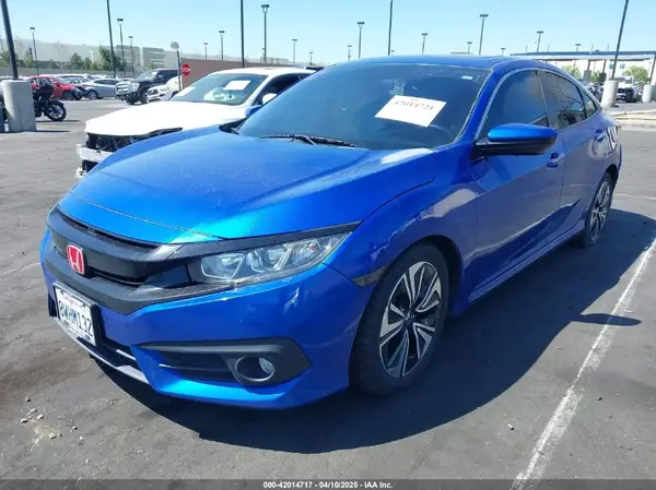 19XFC1F39HE010988 2017 HONDA CIVIC - Image 2
