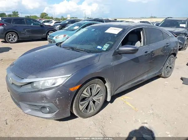 19XFC1F39HE013356 2017 HONDA CIVIC - Image 2