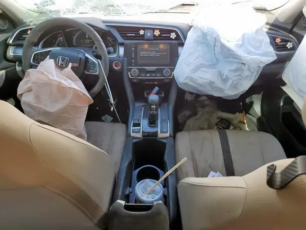19XFC1F39HE016127 2017 HONDA CIVIC - Image 8